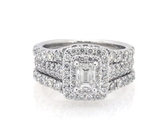 Previously Owned THE LEO Diamond Emerald-Cut Double Halo Bridal Set 1-3/4 ct tw 14K White Gold Size 5