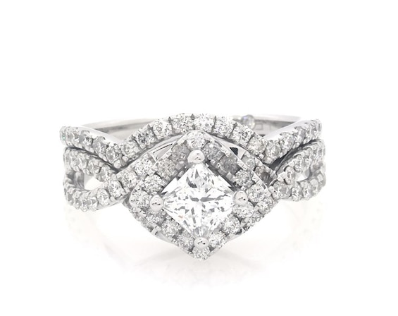 Previously Owned THE LEO Princess-Cut Diamond Halo Bridal Set 1-3/8 ct tw 14K White Gold Size
