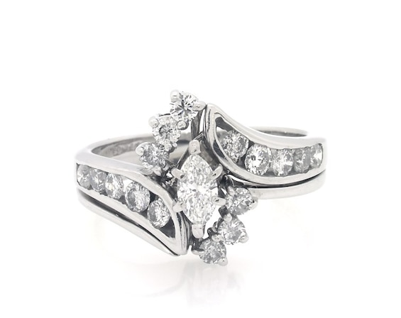 Previously Owned Marquise & Round-Cut Diamond Bridal Set 7/8 ct tw 14K White Gold Size