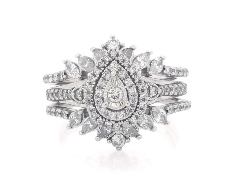 Main Image 1 of Previously Owned Round-Cut Diamond Pear-Shaped Double Halo Bridal Set 1 ct tw 10K White Gold Size 8