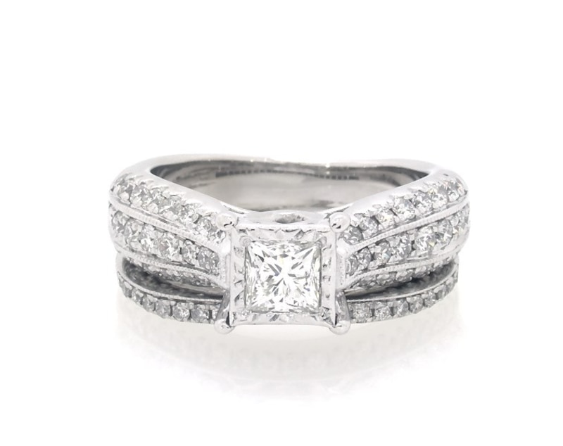 Main Image 1 of Previously Owned Princess-Cut Diamond Bridal Set 1 ct tw 14K White Gold Size 5