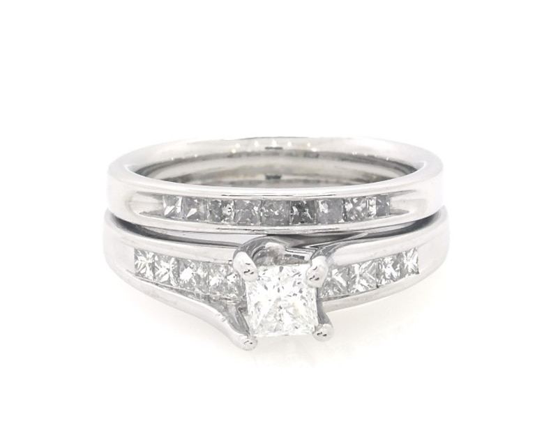 Main Image 1 of Previously Owned Princess-Cut Diamond Bridal Set 1-1/5 ct tw 10K White Gold Size 6.5