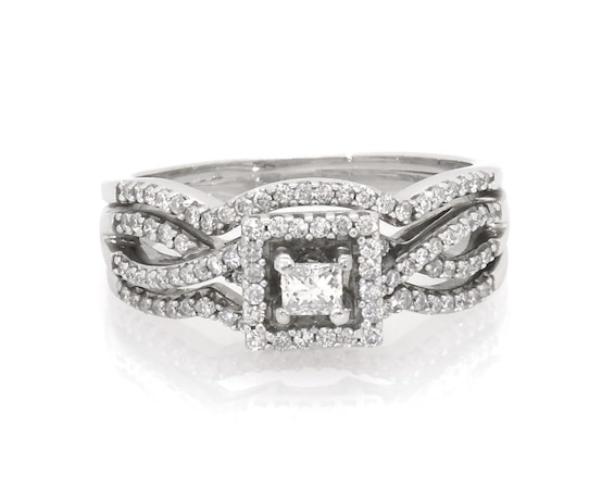 Previously Owned Princess-Cut Diamond Halo Bridal Set 5/8 ct tw 14K White Gold Size