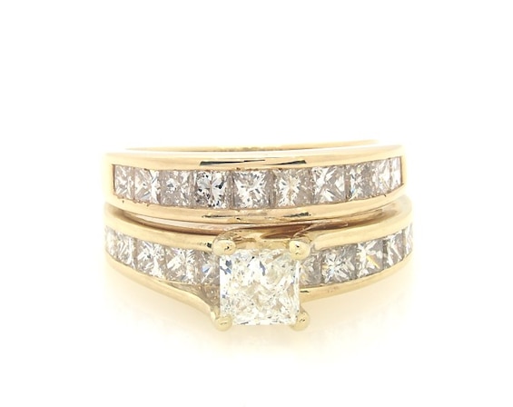 Previously Owned Princess-Cut Diamond Bridal Set 2-3/4 ct tw 14K Yellow Gold Size 7