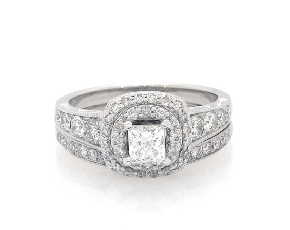 Previously Owned Princess-Cut Diamond Double Halo Bridal Set 1-1/2 ct tw 14K White Gold Size 6.25