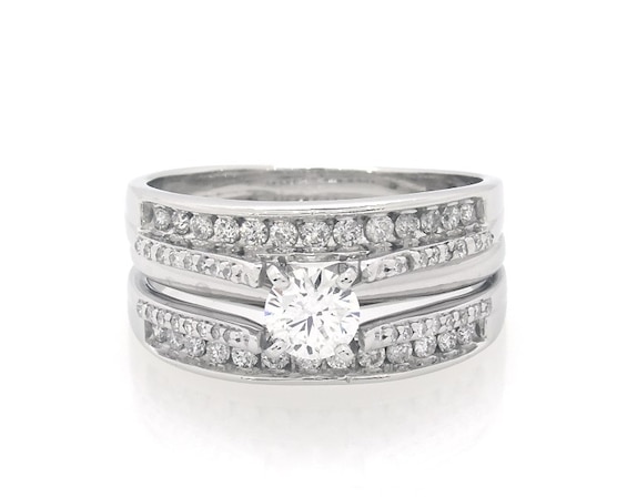 Previously Owned Round-Cut Diamond Bridal Set 7/8 ct tw 14K White Gold Size 8.25