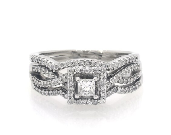Previously Owned Princess-Cut Diamond Halo Bridal Set 5/8 ct tw 14K White Gold 8.5