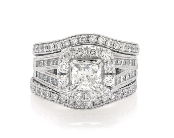 Previously Owned Neil Lane Cushion-Cut Diamond Halo Bridal Set 2-3/4 ct tw 14K White Gold Size 5.75