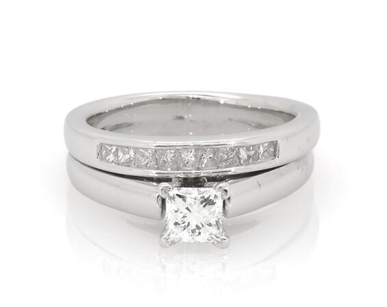 Previously Owned Princess-Cut Diamond Bridal Set 5/8 ct tw 14K White Gold & Platinum Size 5.5