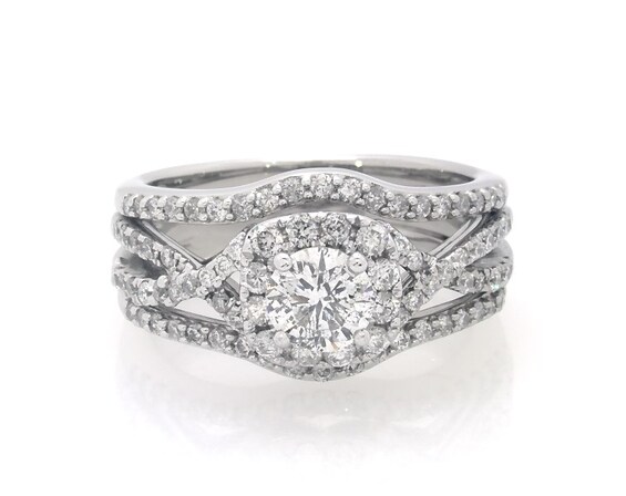 Previously Owned Round-Cut Diamond Halo Bridal Set 1 ct tw 14K White Gold Size 6