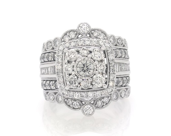 Previously Owned Round-Cut Diamond Double Halo Bridal Set 2-3/8 ct tw 10K & 14K White Gold Size 6.75