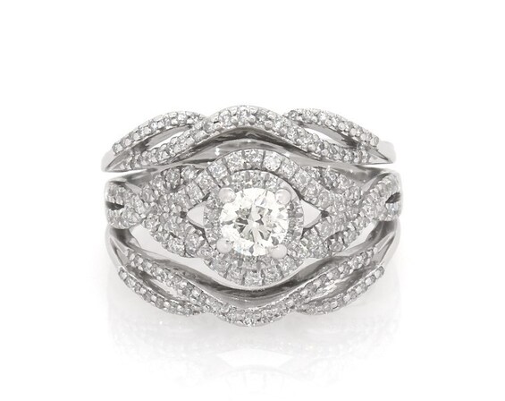 Previously Owned Round-Cut Diamond Halo Bridal Set 1-1/4 ct tw 14K White Gold Size 8