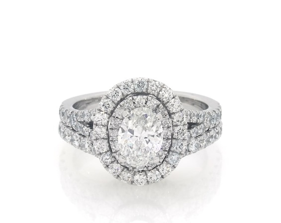 Previously Owned Neil Lane Oval-Cut Diamond Double Halo Bridal Set 1-1/2 ct tw 14K White Gold Size 4.75