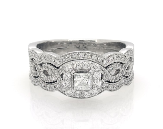 Previously Owned Neil Lane Princess-Cut Diamond Twist Shank Bridal Set 1 ct tw 14K White Gold Size 8.5