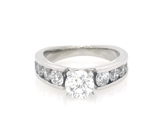Previously Owned Certified Round-Cut Diamond Engagement Ring 1-5/8 ct tw 18K White Gold & Platinum 4.75