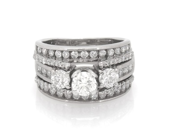 Previously Owned Round-Cut Diamond Three-Stone Bridal Set 1-3/8 ct tw 14K White Gold Size 5.5