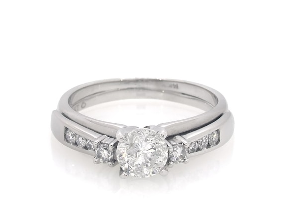 Previously Owned Round-Cut Diamond Bridal Set 1 ct tw 14K White Gold Size 7