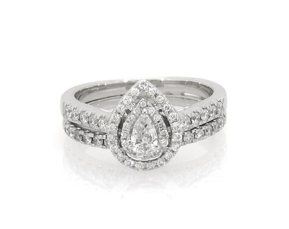 Previously Owned Pear-Shaped Diamond Double Halo Bridal Set 5/8 ct tw 14K White Gold Size 5.5