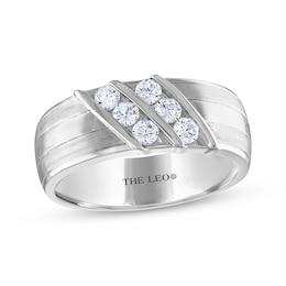 Previously Owned Men's THE LEO Diamond Round-Cut Diagonal Wedding Band 5/8 ct tw 14K White Gold