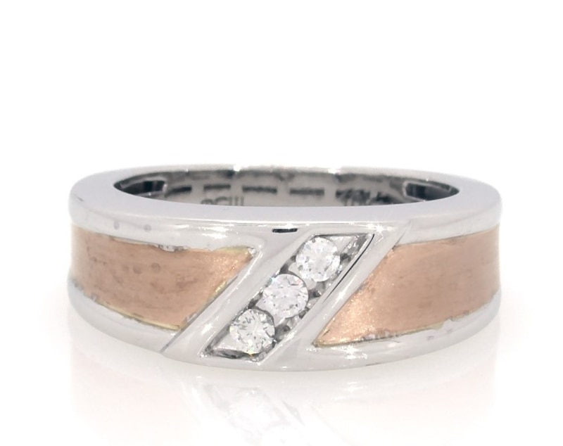 Main Image 1 of Previously Owned Men's Diamond Wedding Band 1/8 ct tw Round-Cut 10K Two-Tone Gold