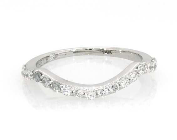 Previously Owned THE LEO Diamond Wedding Band 1/3 ct tw Round-cut 14K White Gold