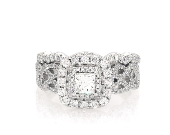 Previously Owned Neil Lane Princess-Cut Diamond Double Halo Bridal Set 1-3/8 ct tw 14K White Gold Size 7.75
