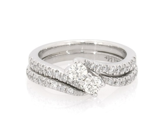 Previously Owned Ever Us Round-Cut Diamond Bridal Set 5/8 ct tw 14K White Gold Size 6.5