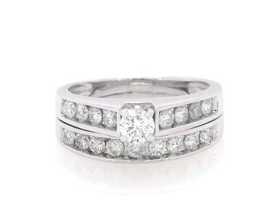 Previously Owned Round-Cut Diamond Bridal Set 1 ct tw 14K White Gold 9