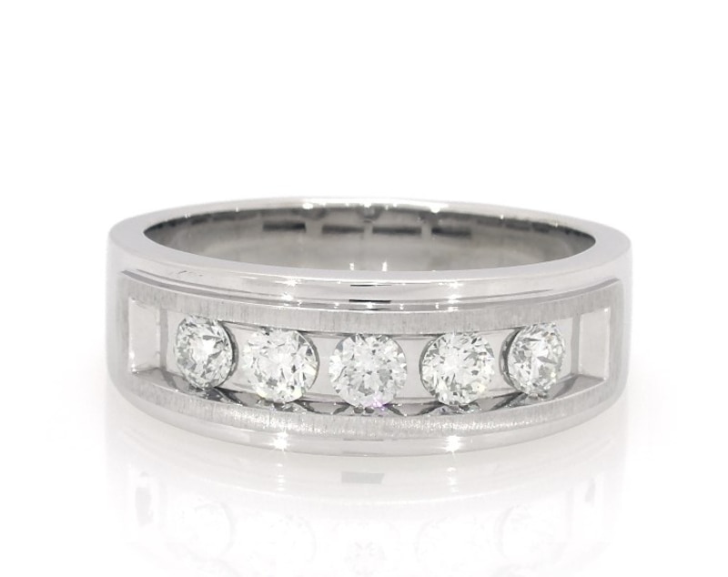 Main Image 1 of Previously Owned Men's Diamond Band 1 ct tw Round-cut 14K White Gold