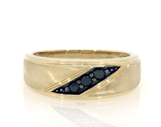Previously Owned Men's Black Diamond Three-Stone Wedding Band 1/5 ct tw 10K Yellow Gold