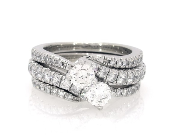 Previously Owned Round-Cut Diamond Bridal Set 1-7/8 ct tw 14K White Gold Size 6.5