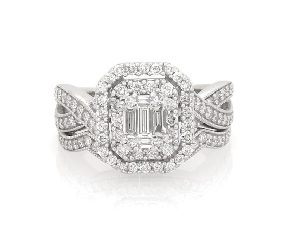 Previously Owned Baguette-Cut Diamond Double Halo Bridal Set 1-1/8 ct tw 14K White Gold Size 8.25