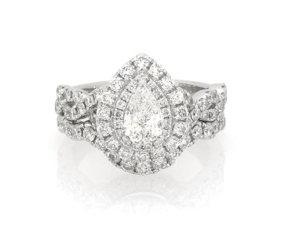 Previously Owned Neil Lane Pear-Shaped Diamond Double Halo Bridal Set 1-5/8 ct tw 14K White Gold Size