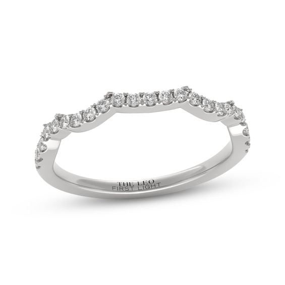 Previously Owned THE LEO First Light Diamond Contour Wedding Band 1/5 ct tw 14K White Gold