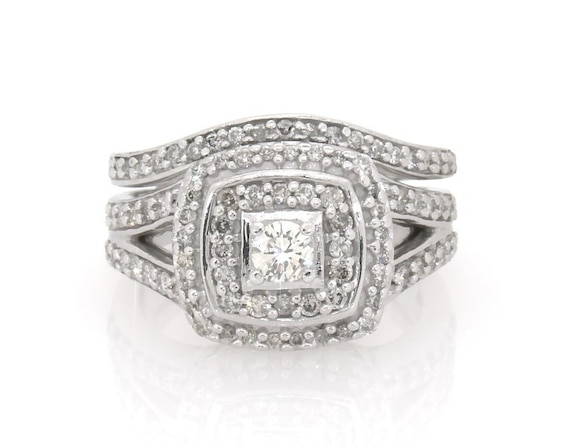 Previously Owned Round-Cut Diamond Bridal Set 1/2 ct tw 10K White Gold Size 4.5