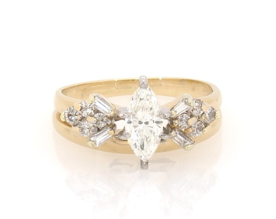 Previously Owned Marquise-Cut Diamond Bridal Set 5/8 ct tw 14K Yellow Gold & Platinum Size 5