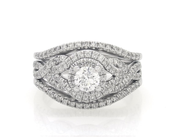 Previously Owned Round-Cut Diamond Halo Bridal Set 1-1/4 ct tw 14K White Gold Size 7