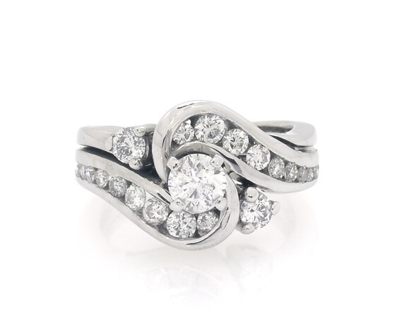 Previously Owned Round-Cut Diamond Bypass Bridal Set 1 ct tw 14K White Gold 6.25
