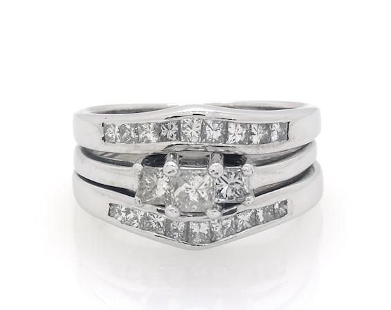 Previously Owned Princess-Cut Diamond Three-Stone Bridal Set 1-1/5 ct tw 14K White Gold & Platinum Size 8