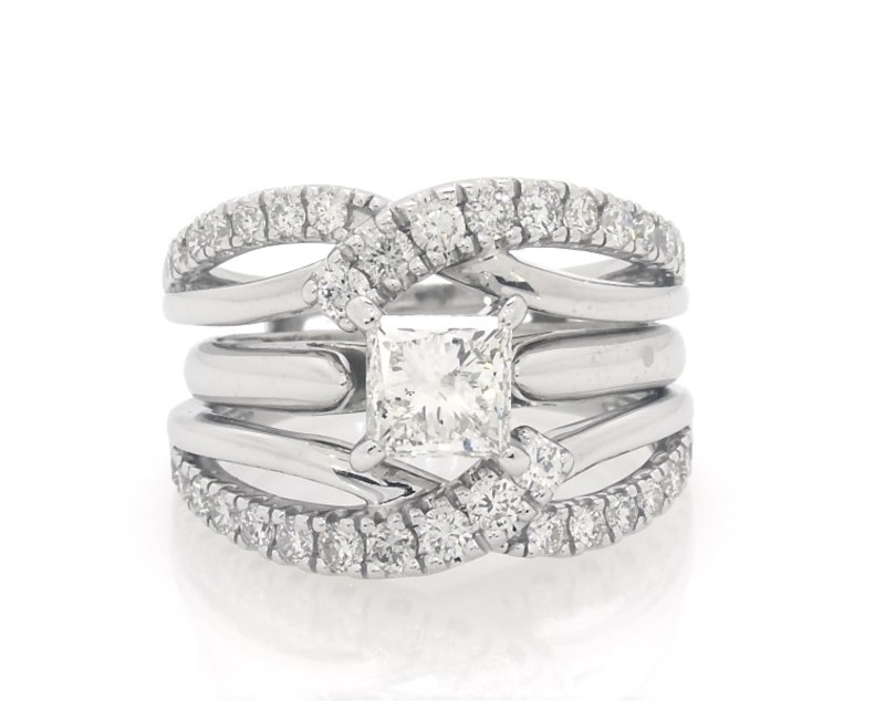 Main Image 1 of Previously Owned Princess-Cut Diamond Bridal Set 1-5/8 ct tw 14K White Gold Size 5