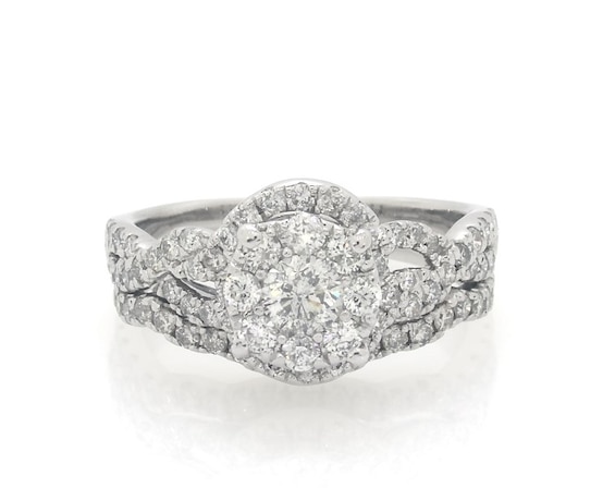 Previously Owned Round-Cut Diamond Halo Bridal Set 1-1/5 ct tw 14K White Gold Size