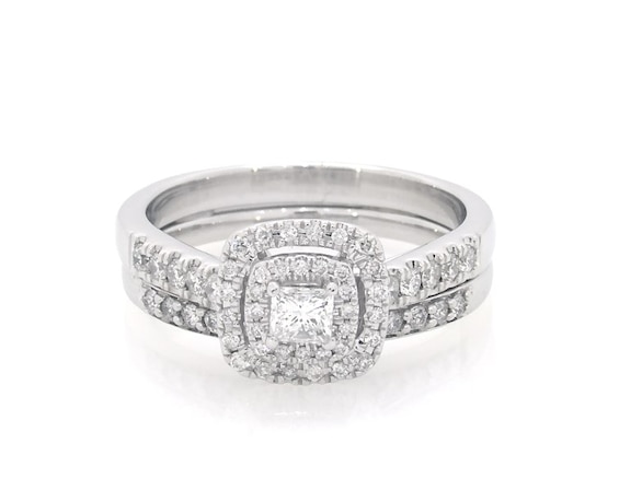 Previously Owned Princess-Cut Diamond Double Halo Bridal Set 1/2 ct tw 10K & 14K White Gold Size 6.75