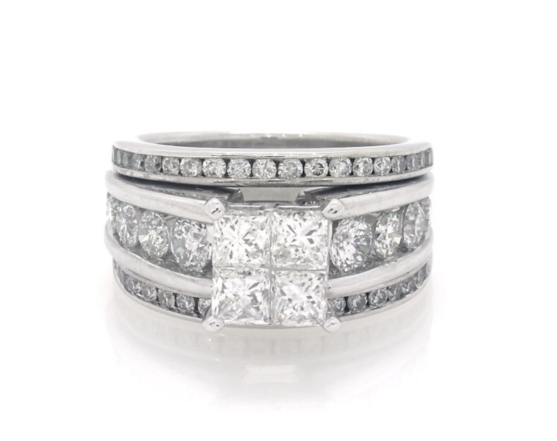 Main Image 1 of Previously Owned Princess-Cut Quad Diamond Bridal Set 2-7/8 ct tw 14K White Gold Size 6