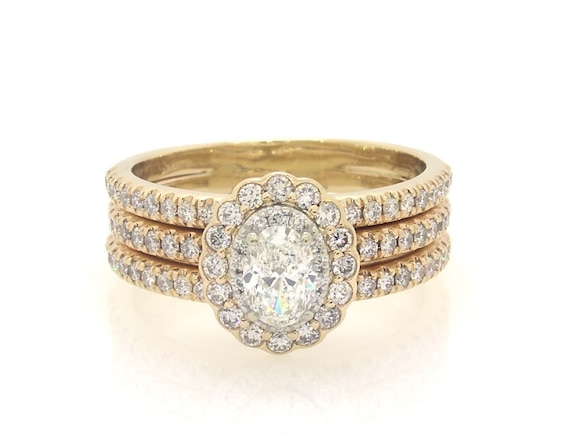 Previously Owned Neil Lane Oval-Cut Diamond Scalloped Halo Bridal Set 1-1/3 ct tw 14K Two-Tone Gold 7.75