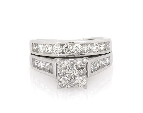 Previously Owned Round-Cut Multi-Diamond Bridal Set 1-3/8 ct tw 14K White Gold Size 6.75