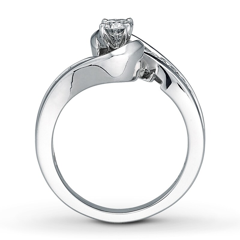 Diamond Engagement Ring 3/4 ct tw Round-Cut 14K White Gold