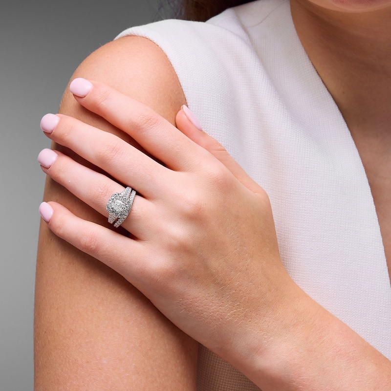 Main Image 5 of Neil Lane Bridal Set 2-1/2 ct tw Diamonds 14K White Gold