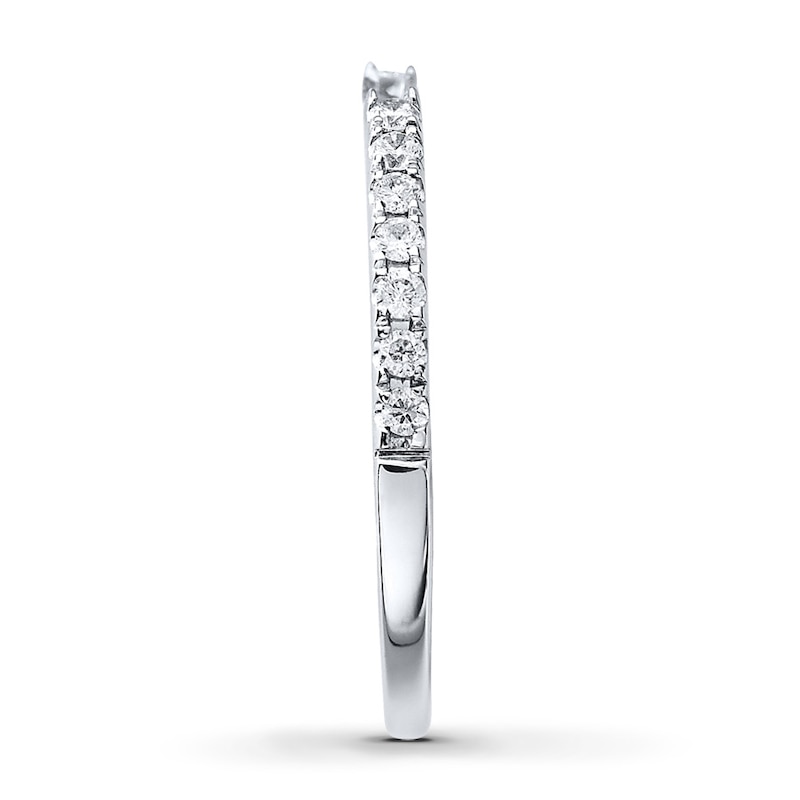 Diamond Wedding Band 1/5 ct tw Round-cut 14K White Gold
