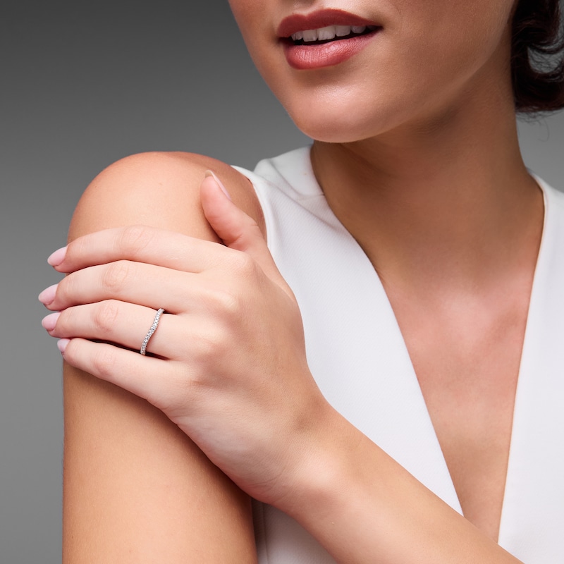 Main Image 12 of Neil Lane Wedding Band 1/4 ct tw Diamonds 14K White Gold