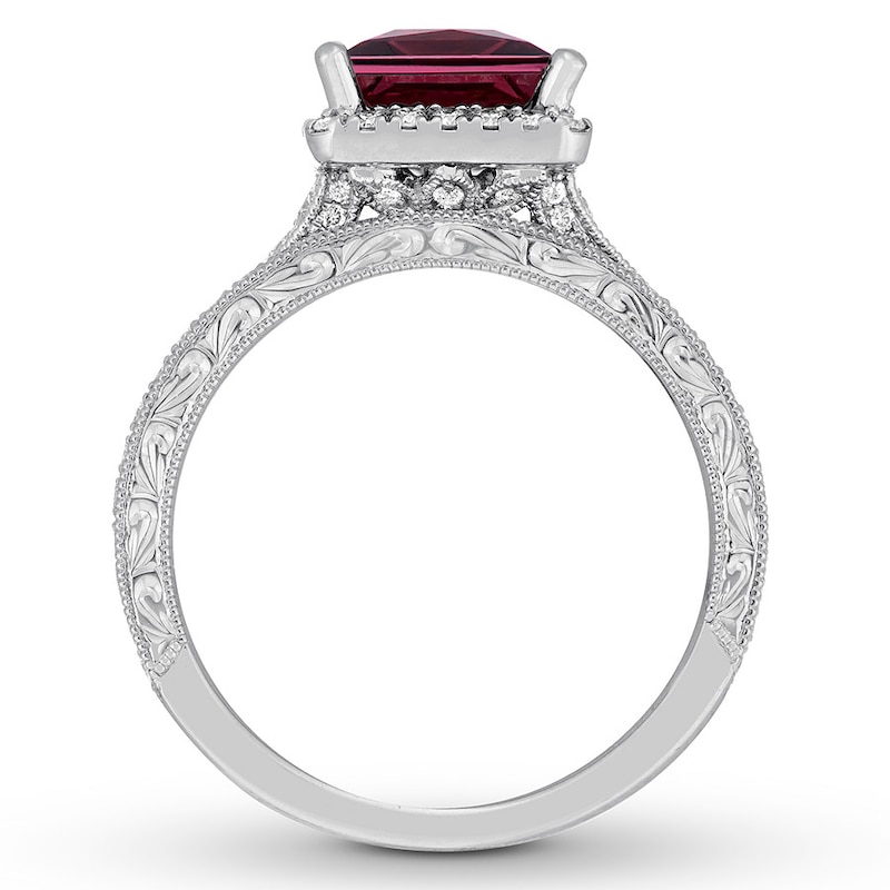 Main Image 2 of Neil Lane Princess-Cut Garnet Bridal Set 7/8 ct tw Diamonds 14K White Gold